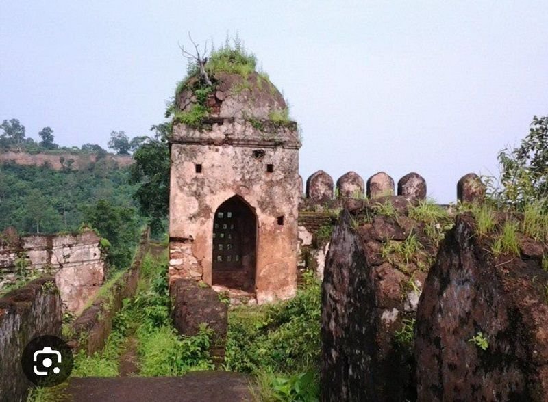 Palamu Fort Jatra Fair Begins Today; Symbol of Faith and Tradition Returns with Cultural Fervor