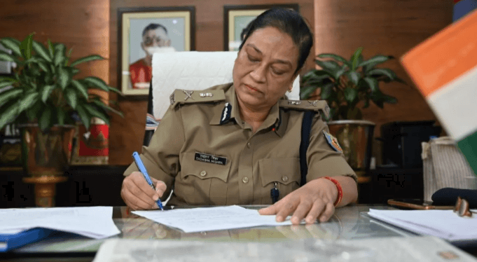 Jharkhand Government Promotes Acting DGP Tadasha Mishra to Director General Rank; Issues Notification